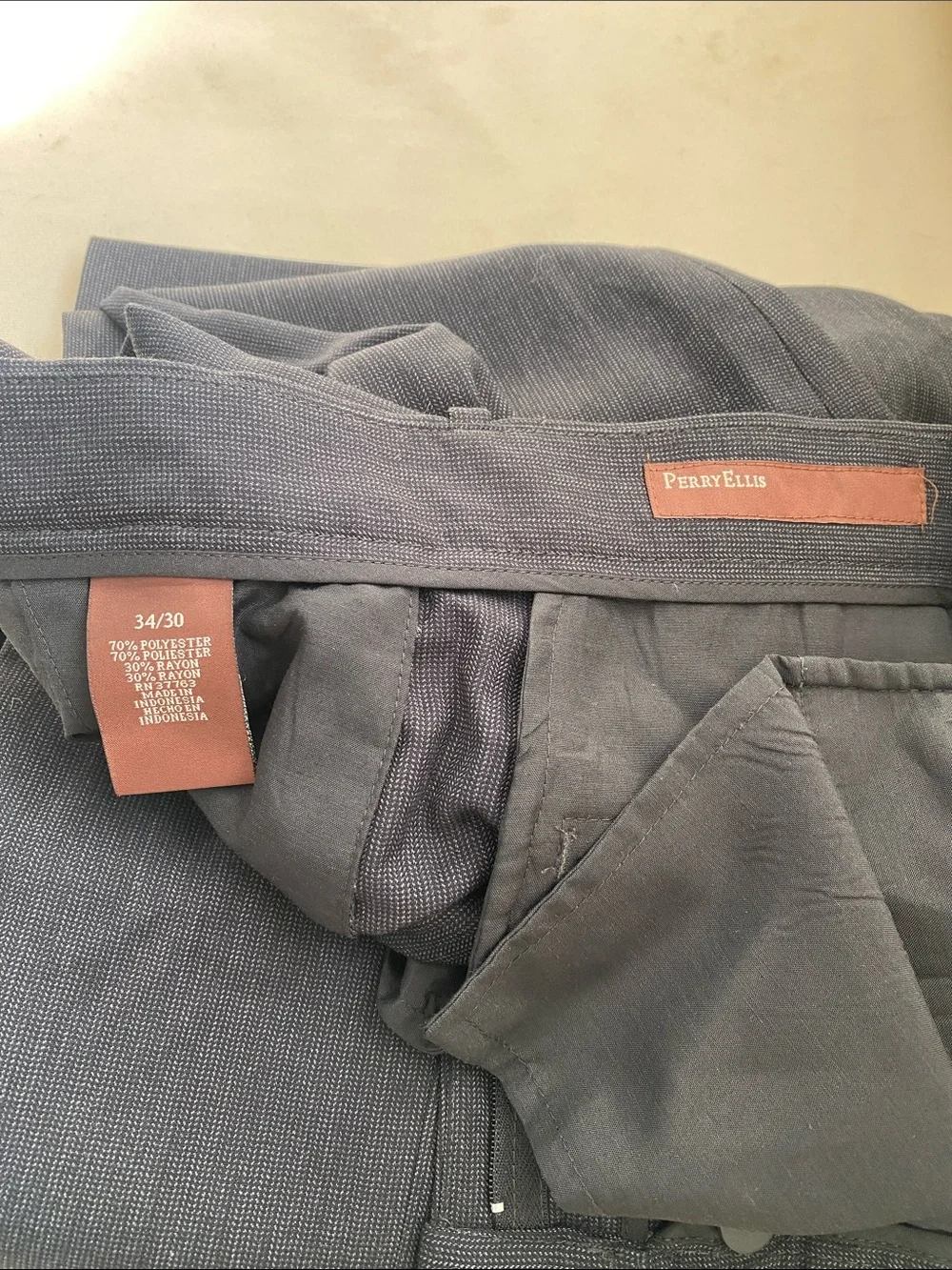 Perry Ellis Men's Dress Pants in Navy